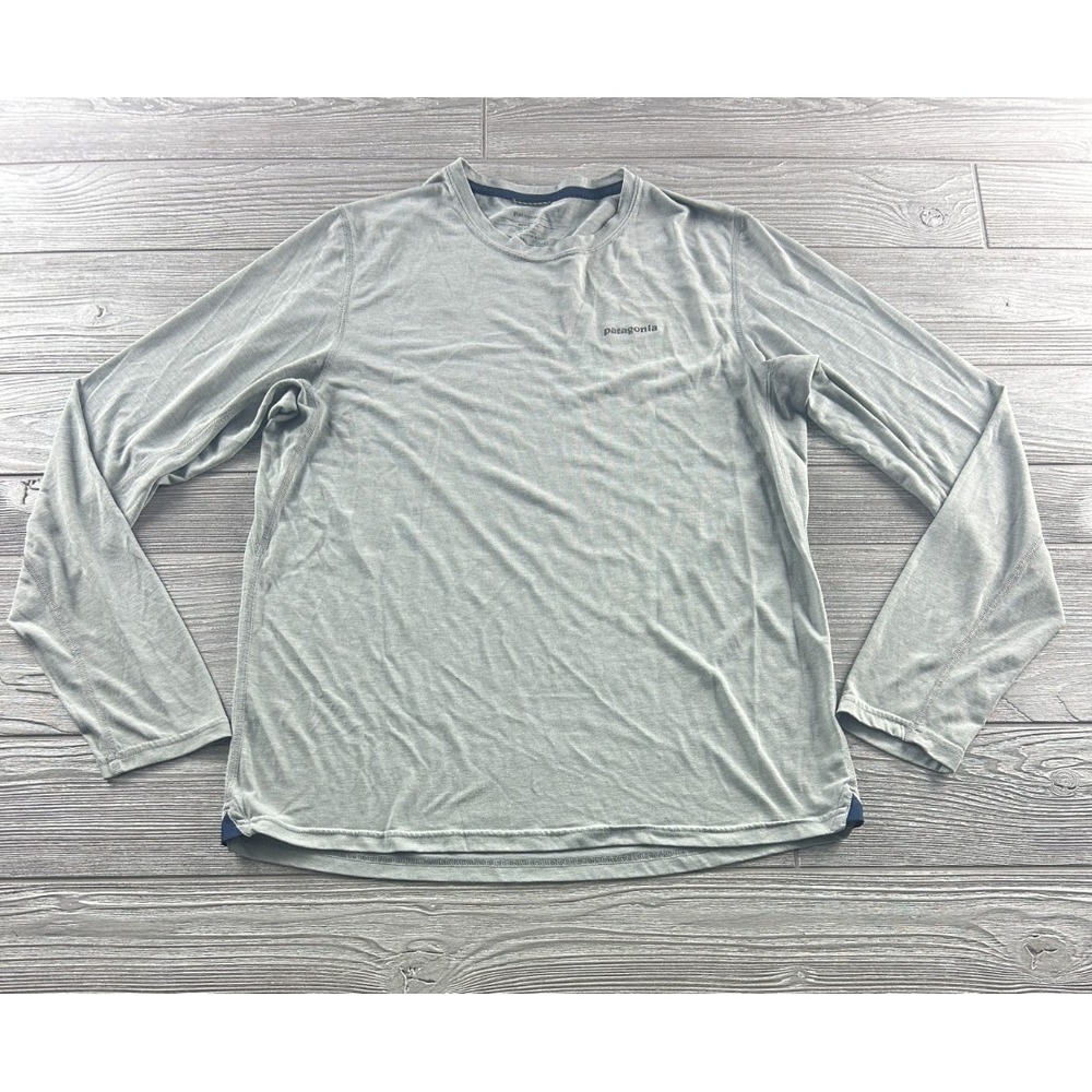 Patagonia Shirt Mens Medium Gray Long Sleeve Base Layer Outdoor Crew Neck Shirt